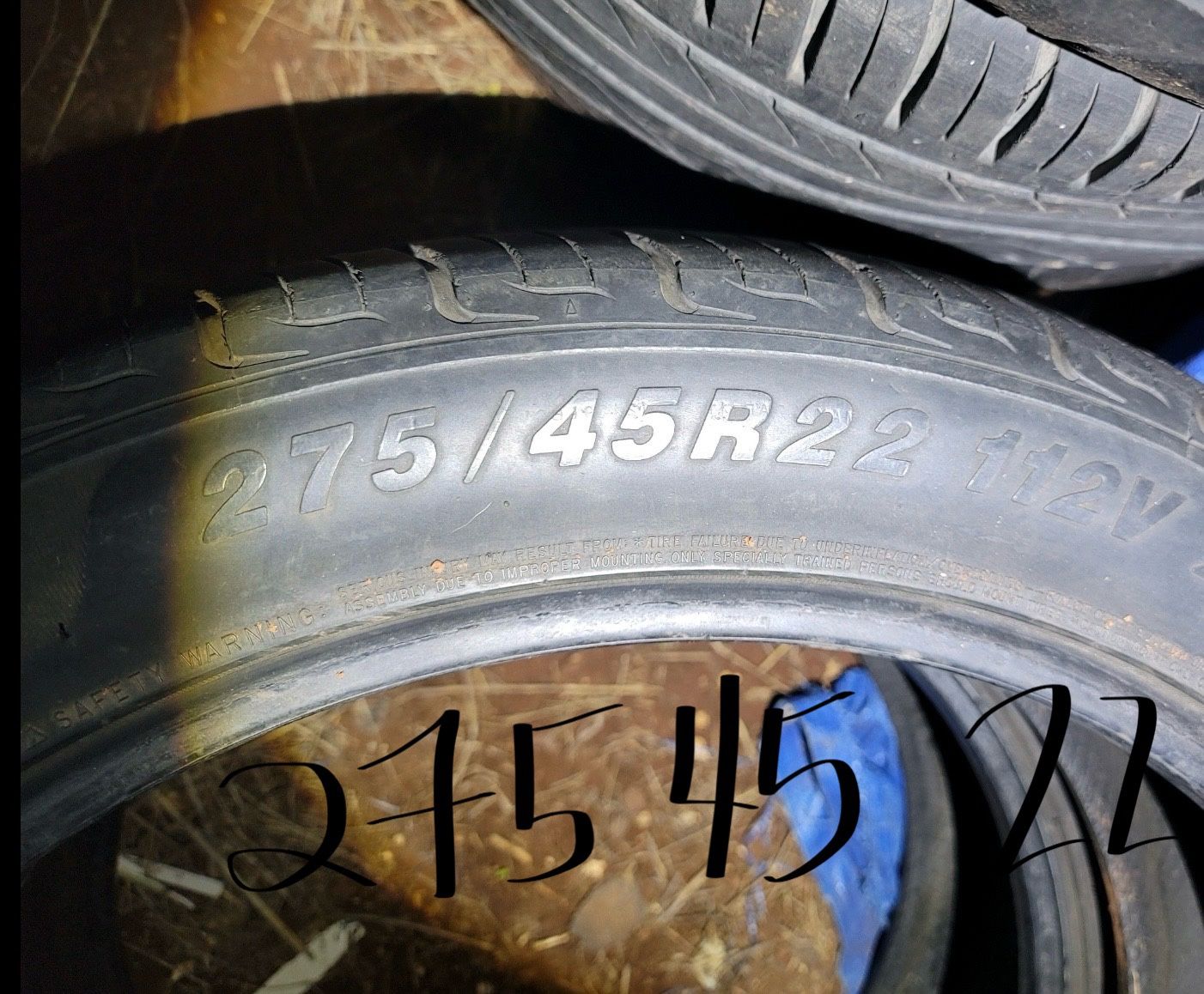 Tires Set of 4 305/40/22 About 6070 tread remaining for Sale in