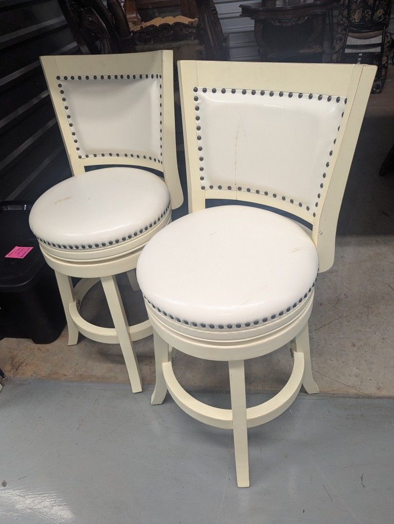 White Bar Stools