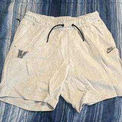 Villanova Nike shorts
