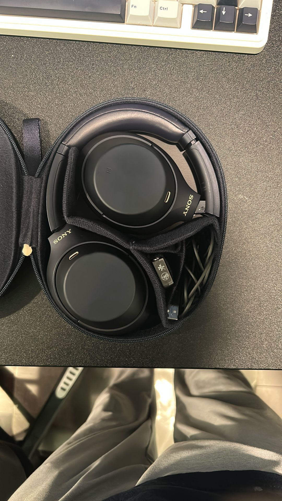 Sony Headphones WH-1000XM4