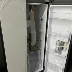White Glass Bespoke Refrigerator- brand new