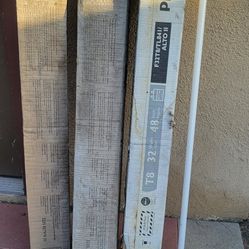 Philips light stick T8 32 Watts 48 Inch.   30 blub pack all 3 packs