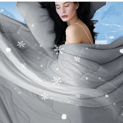 DOWNCOOL Cooling Comforter King Size 106x90 Grey – Lightweight Summer Blanket – New Sealed