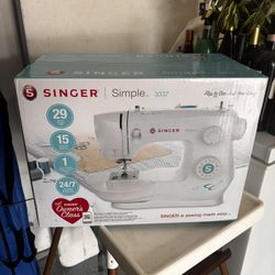 New Sewing 🧵 Machine 