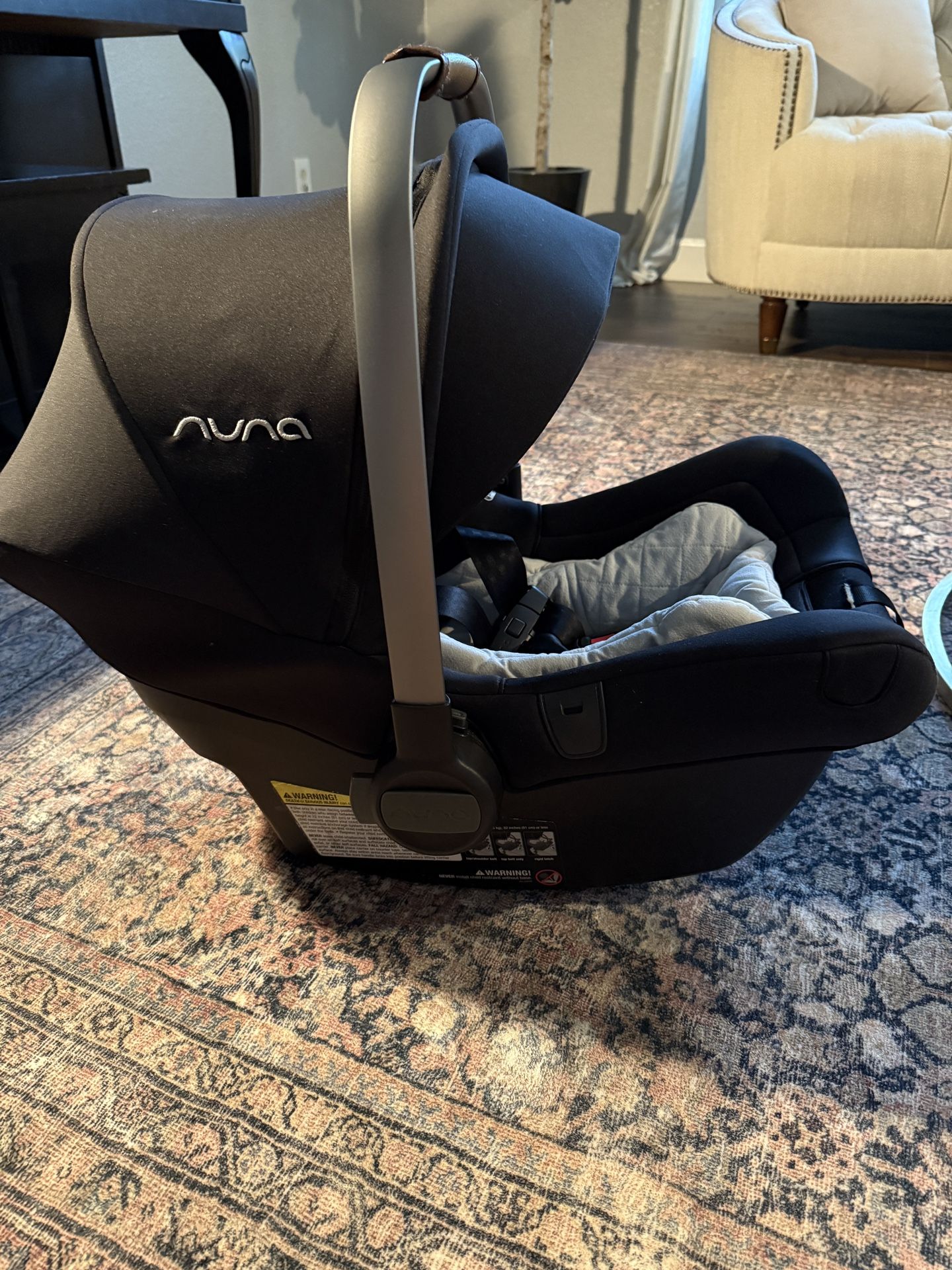 Nuna PIPA Lite Infant Car Seat