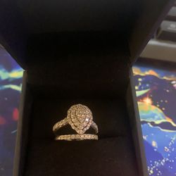Pear Diamond White Gold 2 Piece With lifetime Warranty Wedding Ring 10K Size 7