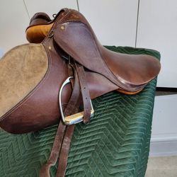 English Saddle