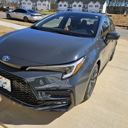 2024 Toyota Corolla Hybrid SE