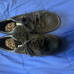 Puma suede shoes 