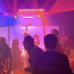 DJ for Your Party / DJ Disponible Todo