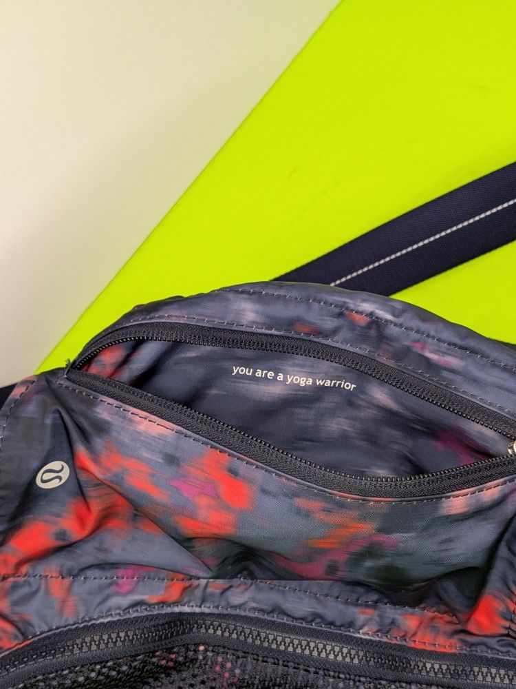 Lululemon Yoga Mat Carrier Bag With Strap Multicolor Nice Pattern