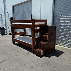 Twin Bunk Bed $420