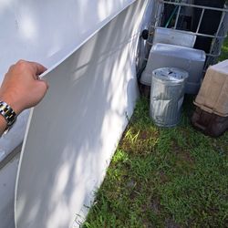 8ft × 4 1/2ft Star Board White Unused. 