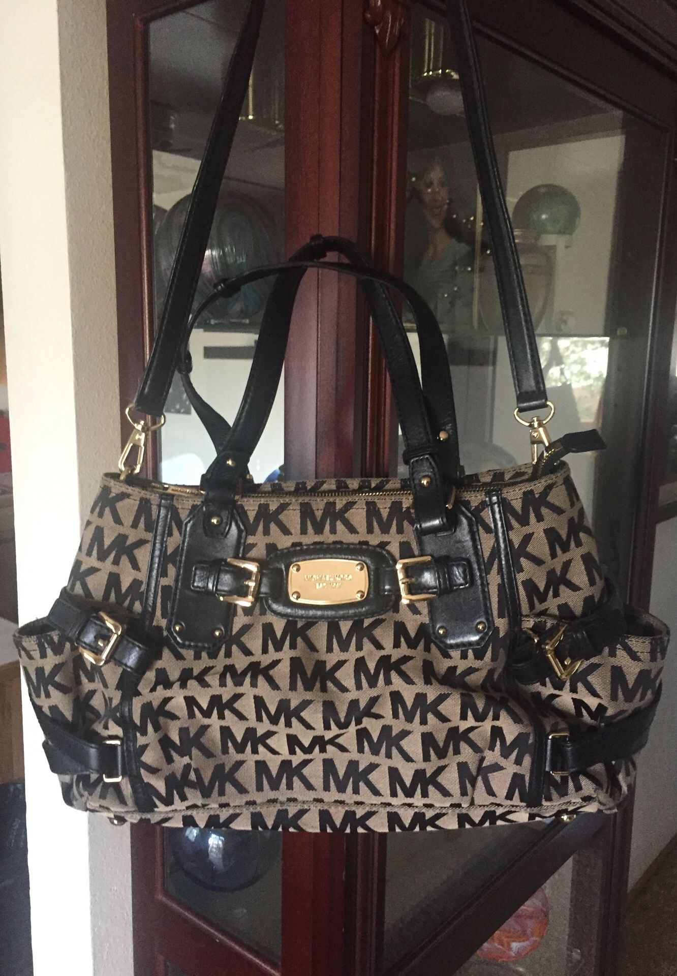 Michael Kors lg bag/purse