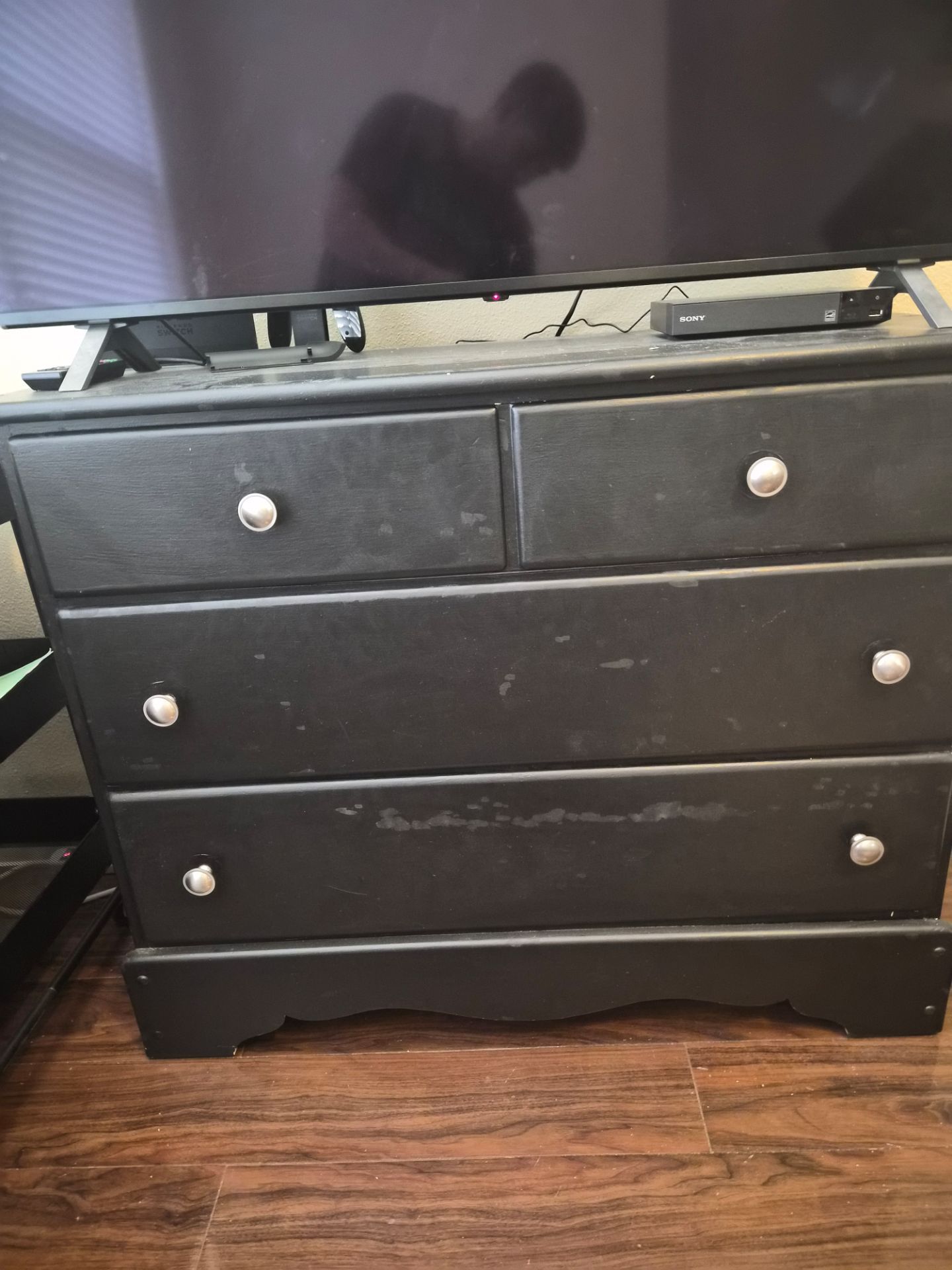 Dresser, night stands and mirror