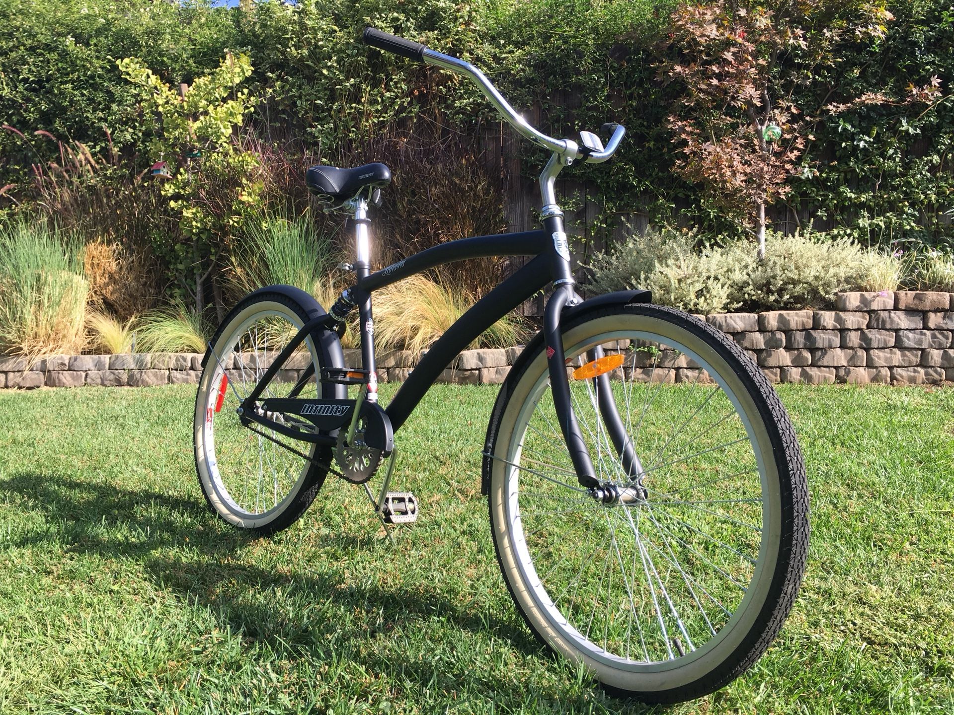Beach cruiser NEW, Infinity Lahaina. 26”. Men frame.