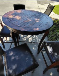 Kitchen Table and Chairs