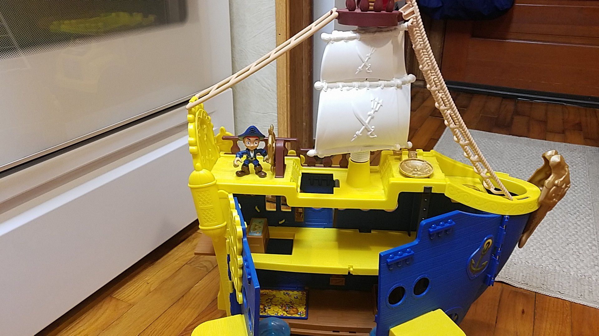 Jake and the Neverland pirate ship