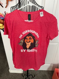 New Red Graphic Tee - “ I’m Surrounded By Idiots“ Scar Print Size S