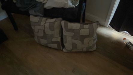 Couch pillows