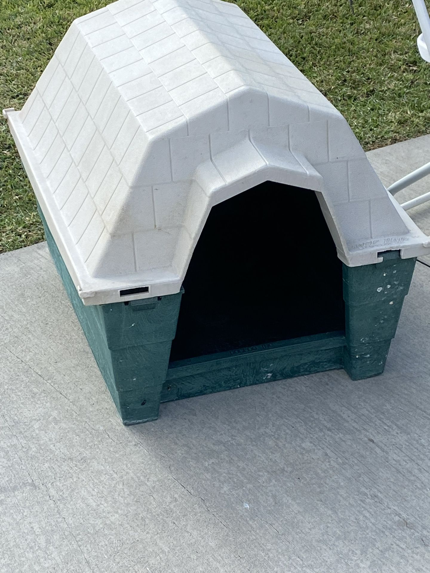 Dog House