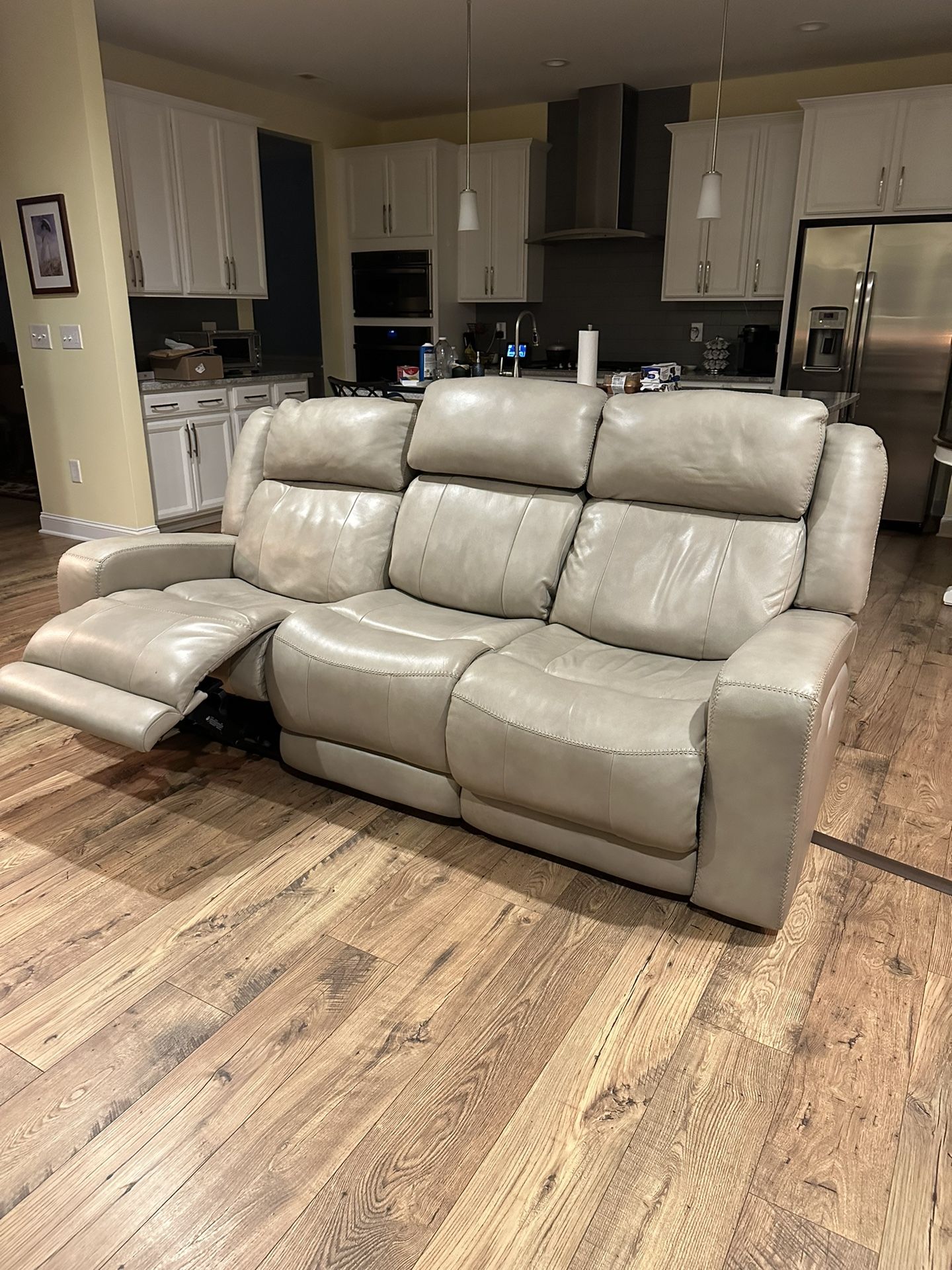 Havertys Aviator Sofa Reviews Baci Living Room