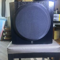 Yamaha Subwoofer 