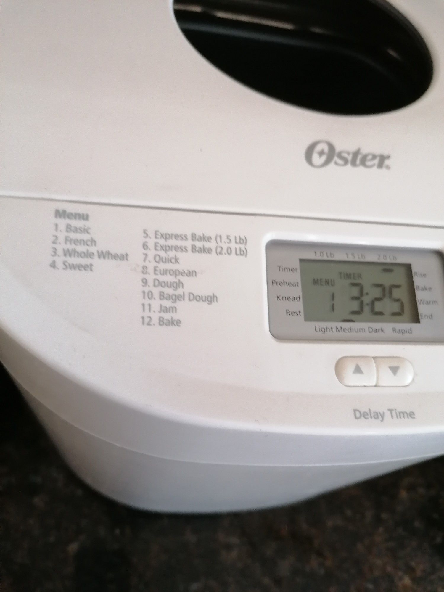 Like new Oster bread maker CKSTBRW20