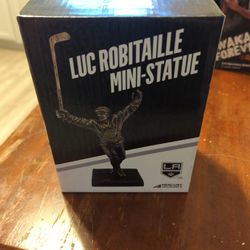 Luc Robitaille Mini-Statue