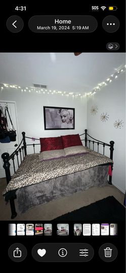 Black Metal Day Bed