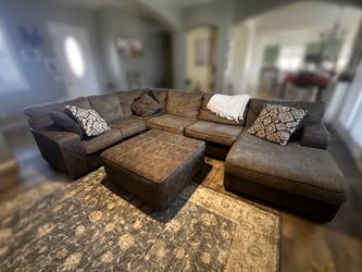 Sectional Couch