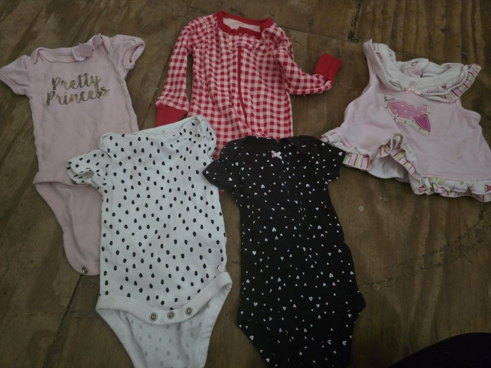 Newborn Clothes