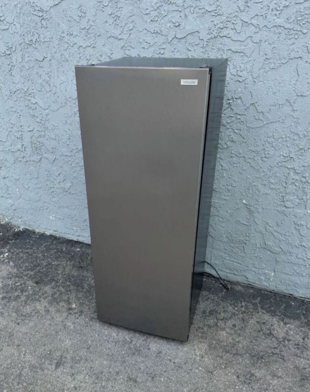 Stainless Steel Convertible Standing Upright Freezer Great For Garage