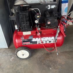 20 Gallon Air Compressor 