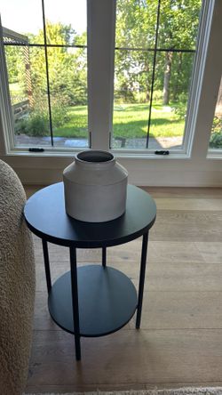 Water jar vase