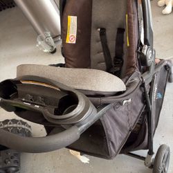 Stroller With (removable ) Car Sear