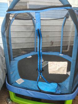 Trampoline