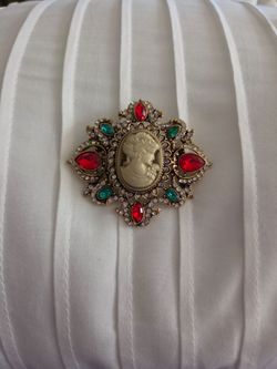 CAMEO PIN/PENDENT