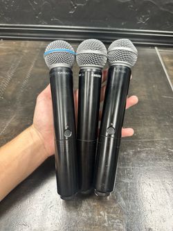 Shure Wireless Handheld Microphones Set of 3