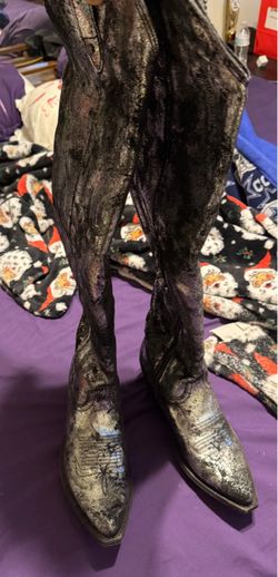 Cowboy boots