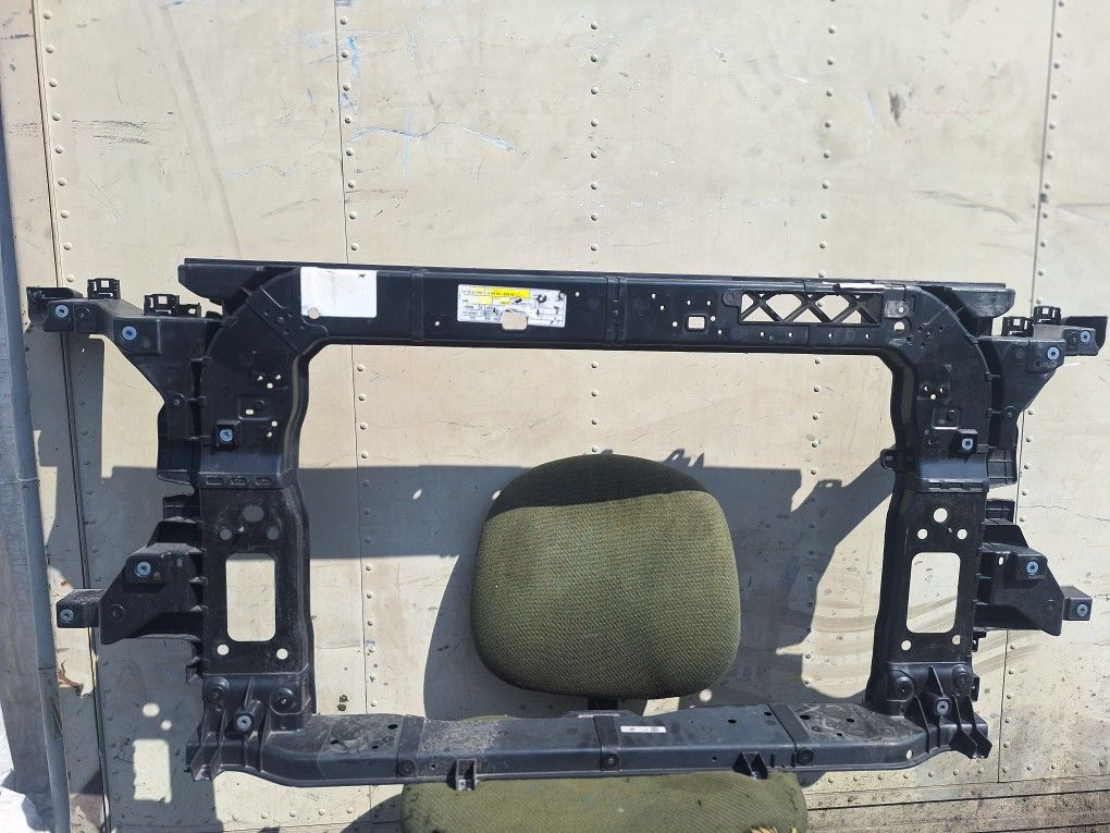 2020 2021 2022 Hyundai Palisade Radiator Support