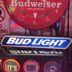Light Up Plug In Sign BUD LIGHT 
