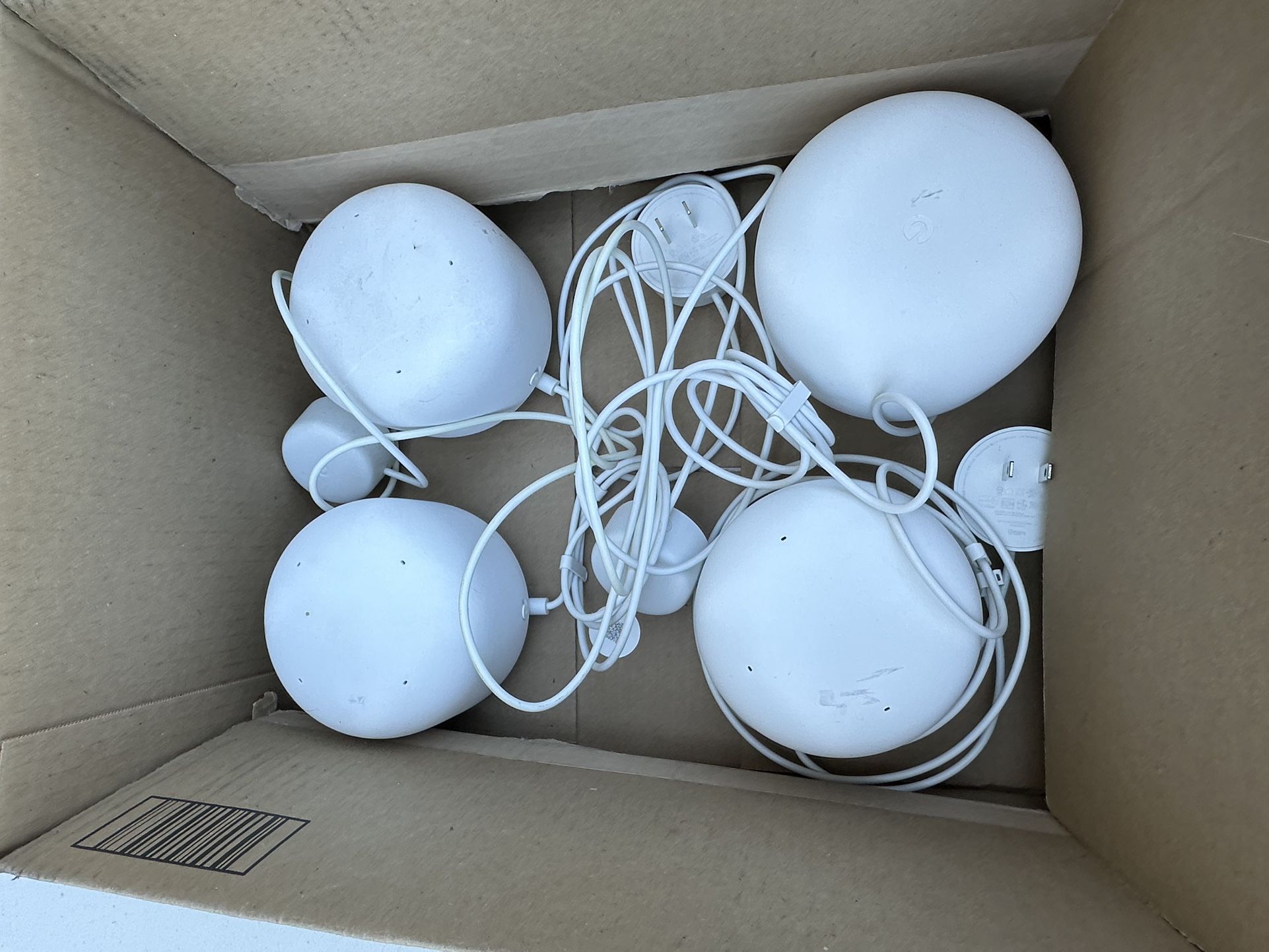 Google Nest WiFi Mesh System, 4 Points