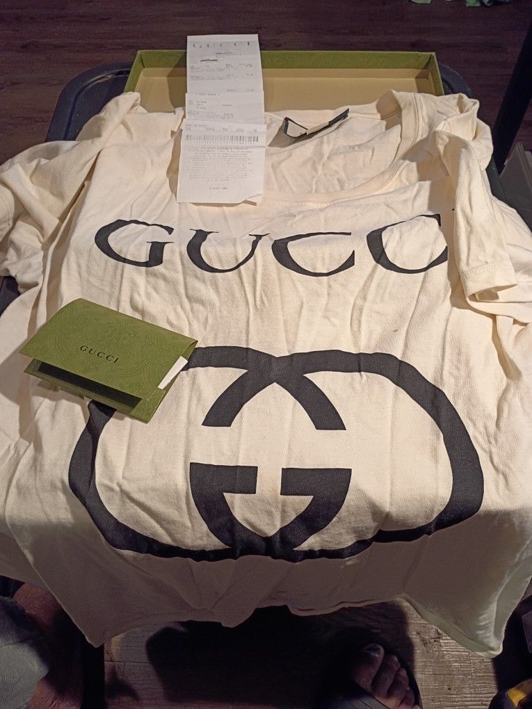 AUTHENTIC GUCCI CREAM T- SHIRT WITH INTER LOCKING G LOGO SIZE XL