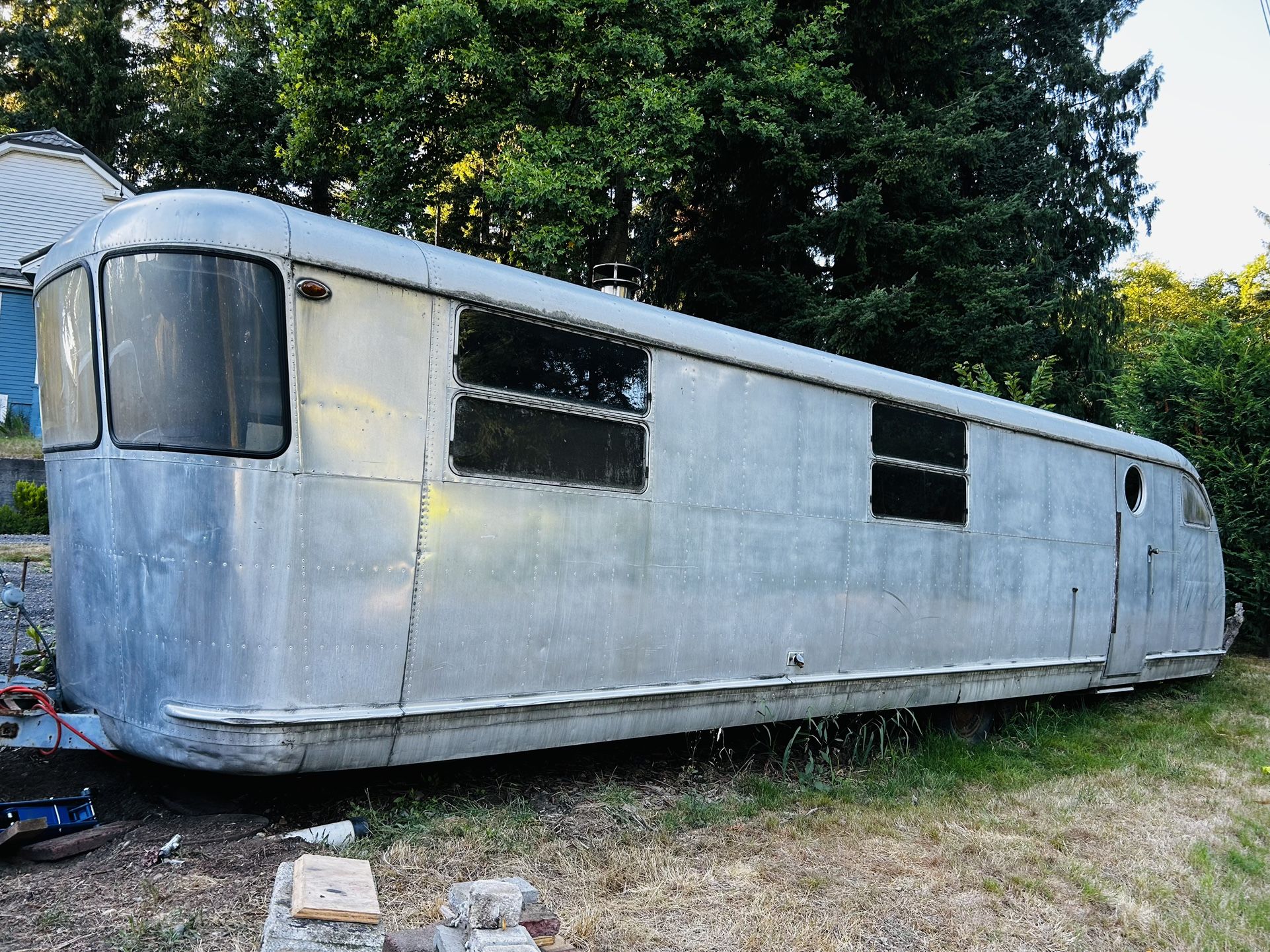 1951 Spartan Imperial Mansion 33'
