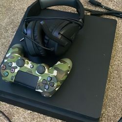 PS4