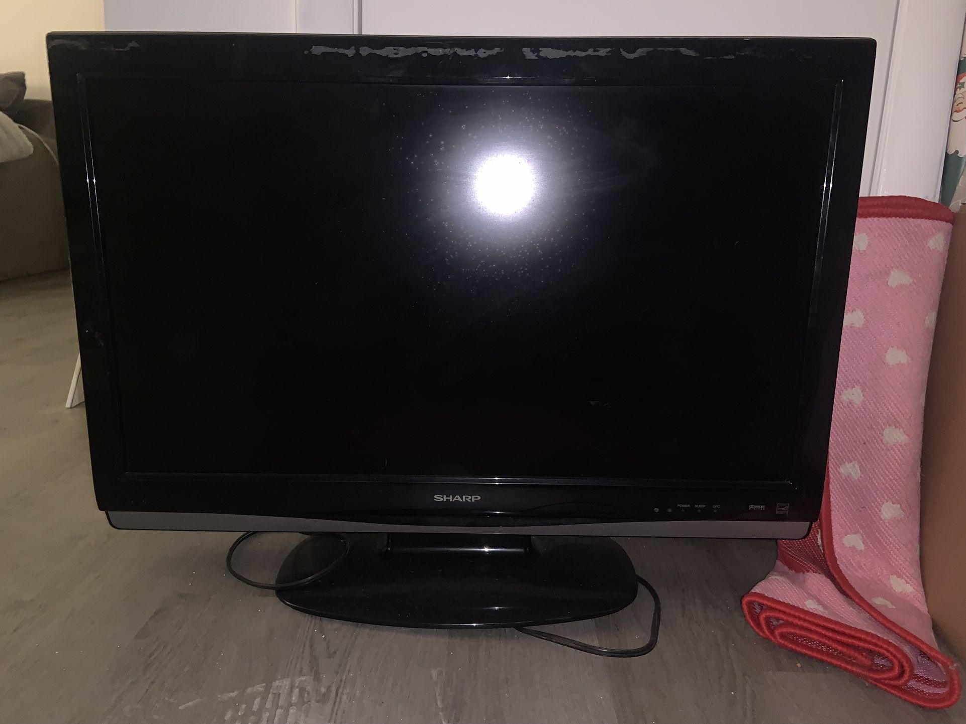 Flatscreen TV