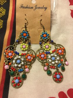Aretes largos
