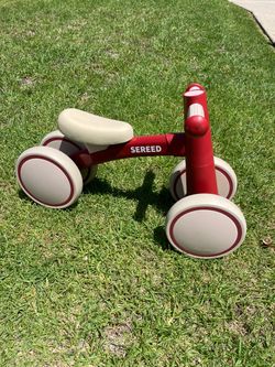 Toddler balance bike