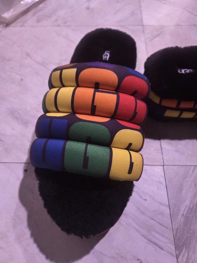 Ugg's Size 8 New